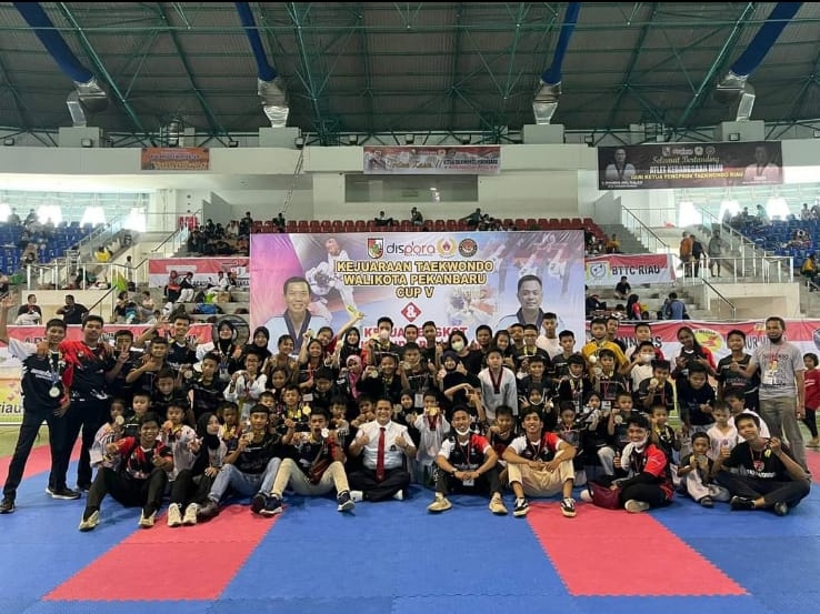Tim Andalan Taekwondo Juara Umum
