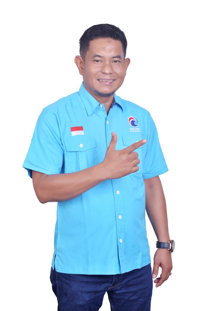 Pengusaha Mebel Riau Menuju Kursi Parlemen